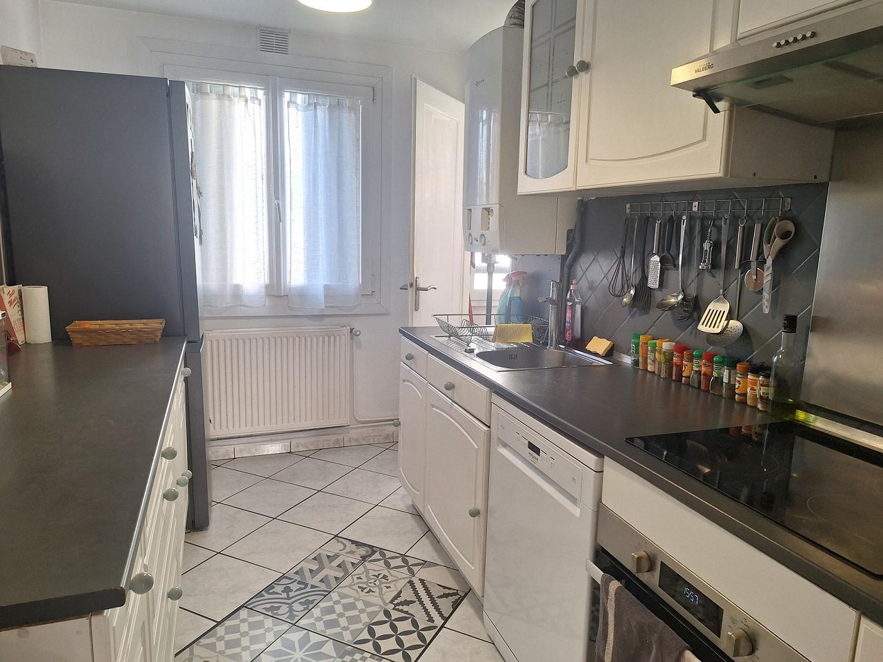 Appartement T3 STE FOY LES LYON (69110) L'AGENCE BY L.B.